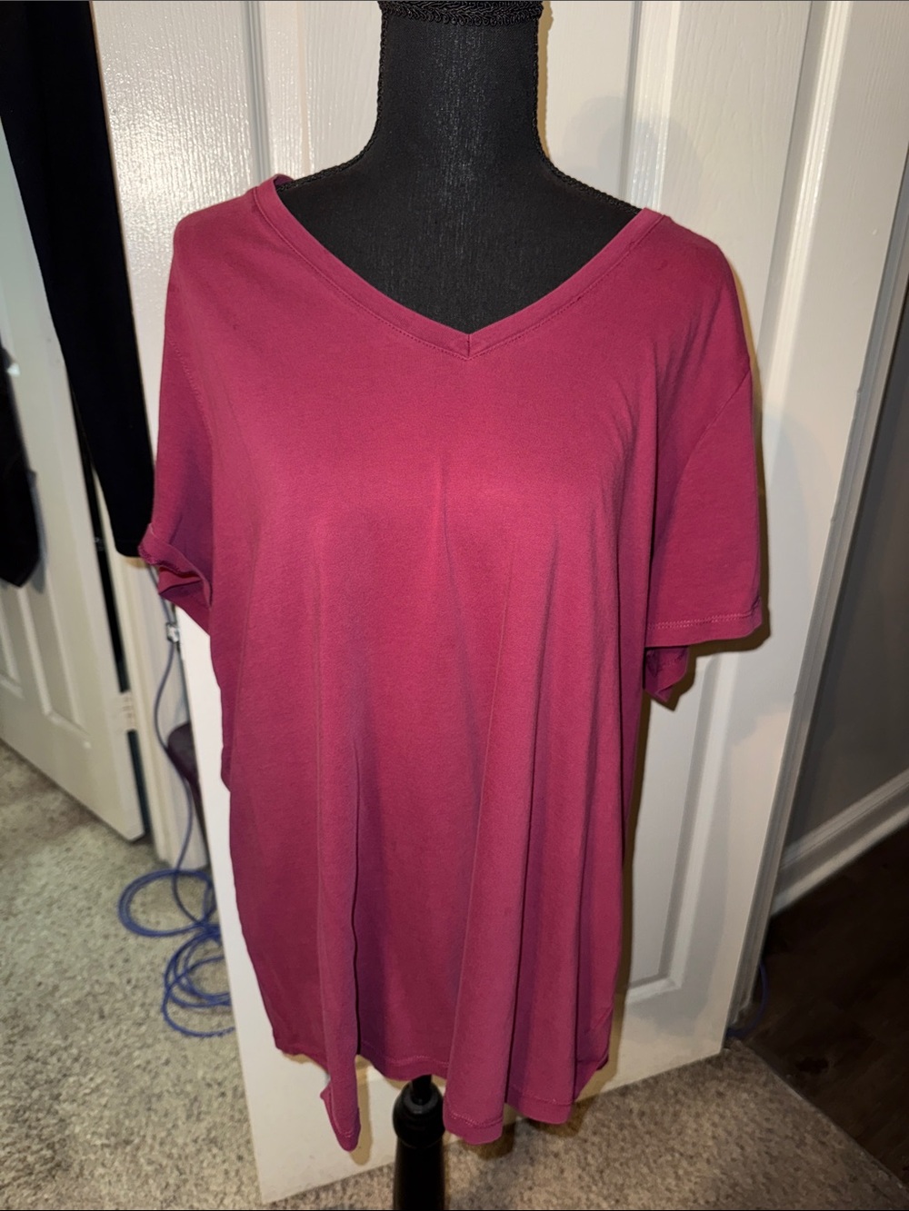 🖤WOMAN WITHIN BERRY V-NECK SOLID TOP SIZE 1X 22-24🖤